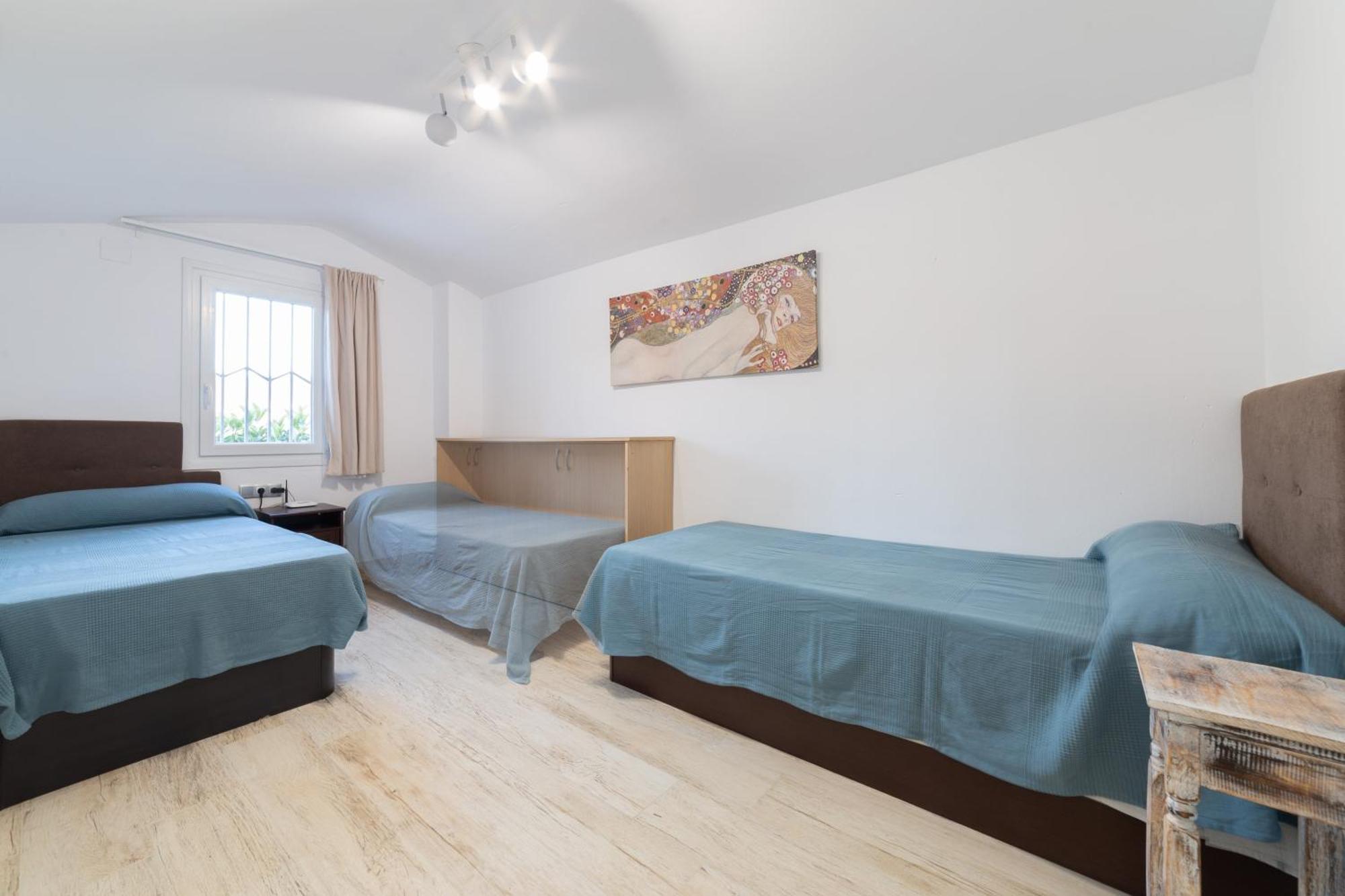 Silom House Villa Sant Pere De Ribes Exterior photo